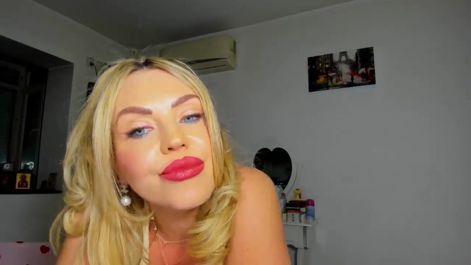 Gallery image thumbnail from MISS_JOY99's myfreecams stream on, 01/11/2026, 17:24 image 20 of 20