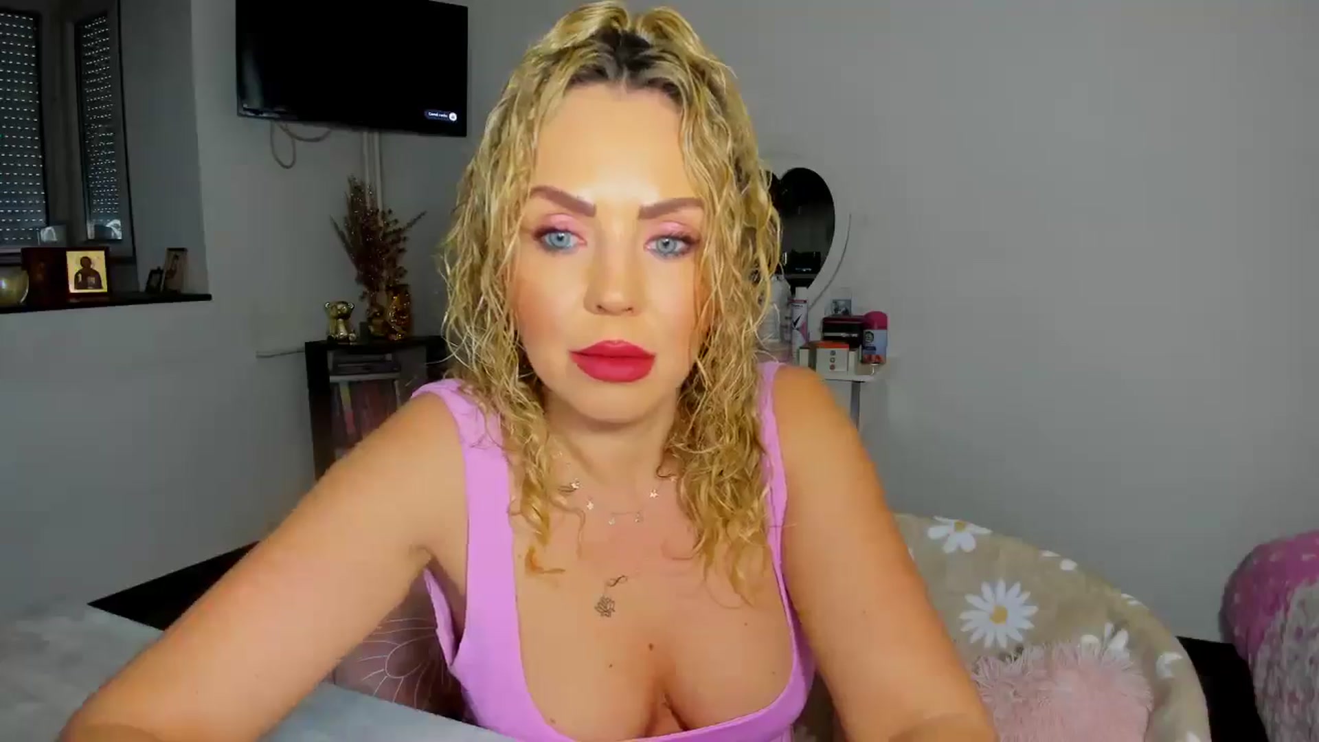 Gallery image thumbnail from MISS_JOY99's myfreecams stream on, 01/31/2026, 11:23 image 4 of 20