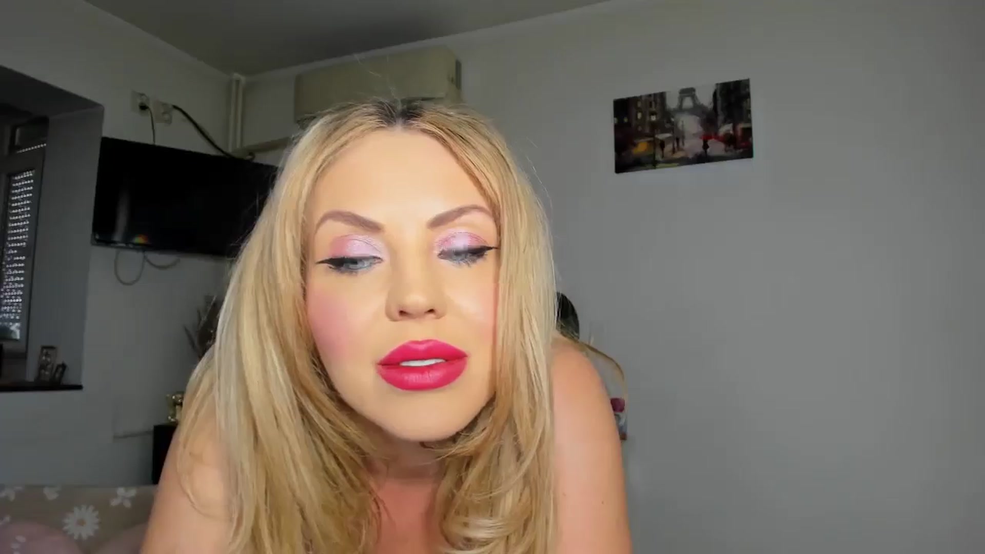 Gallery image thumbnail from MISS_JOY99's myfreecams stream on, 04/29/2026, 09:36 image 10 of 20