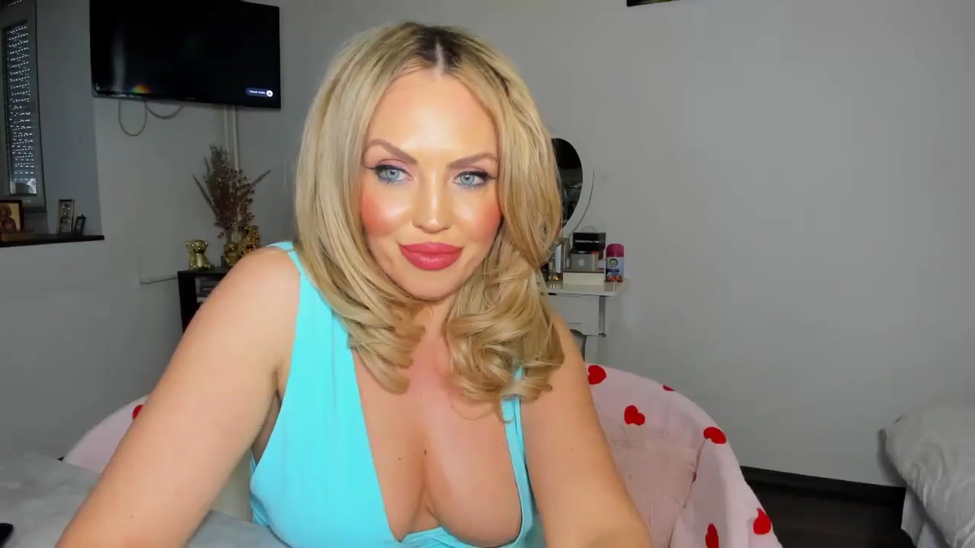 Gallery image thumbnail from MISS_JOY99's myfreecams stream on, 05/03/2026, 11:38 image 20 of 20