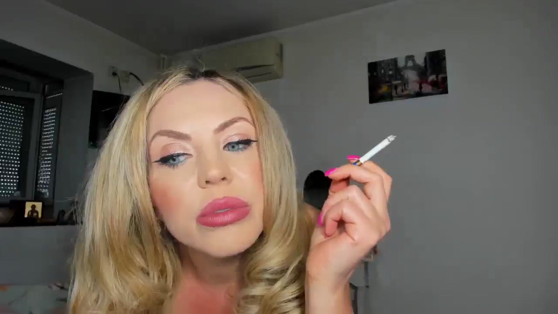 Gallery image thumbnail from MISS_JOY99's myfreecams stream on, 05/07/2026, 09:28 image 5 of 20