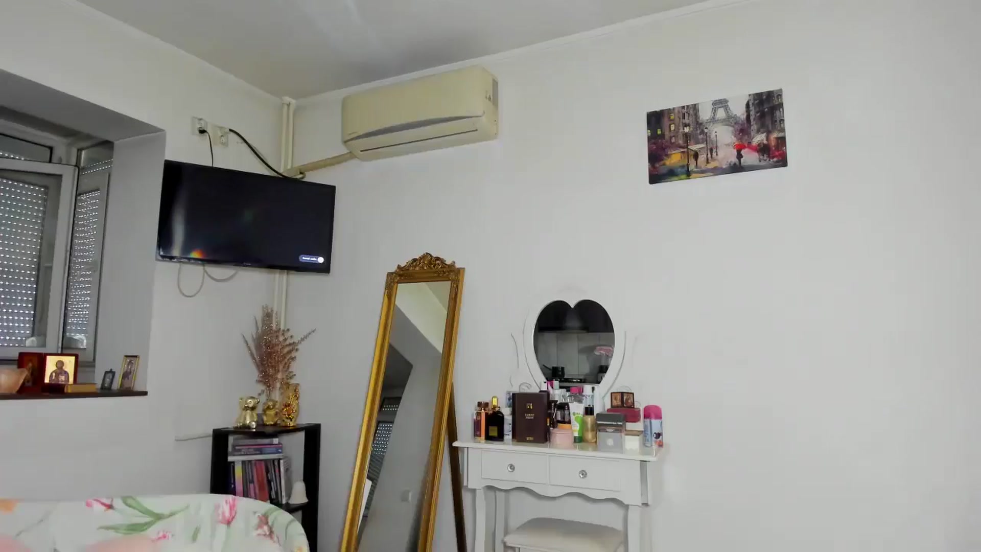 Gallery image thumbnail from MISS_JOY99's myfreecams stream on, 05/07/2026, 09:28 image 8 of 20