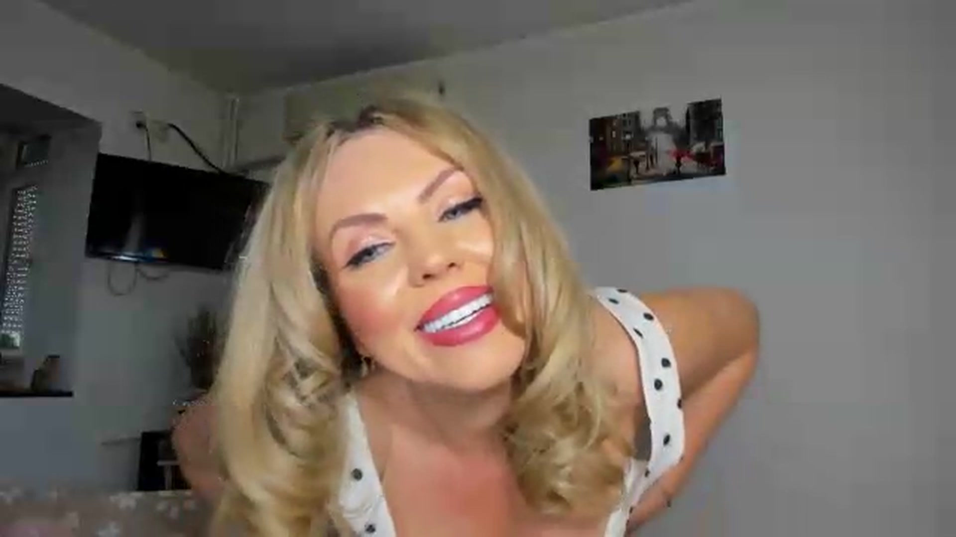 Gallery image thumbnail from MISS_JOY99's myfreecams stream on, 05/12/2026, 12:57 image 19 of 20