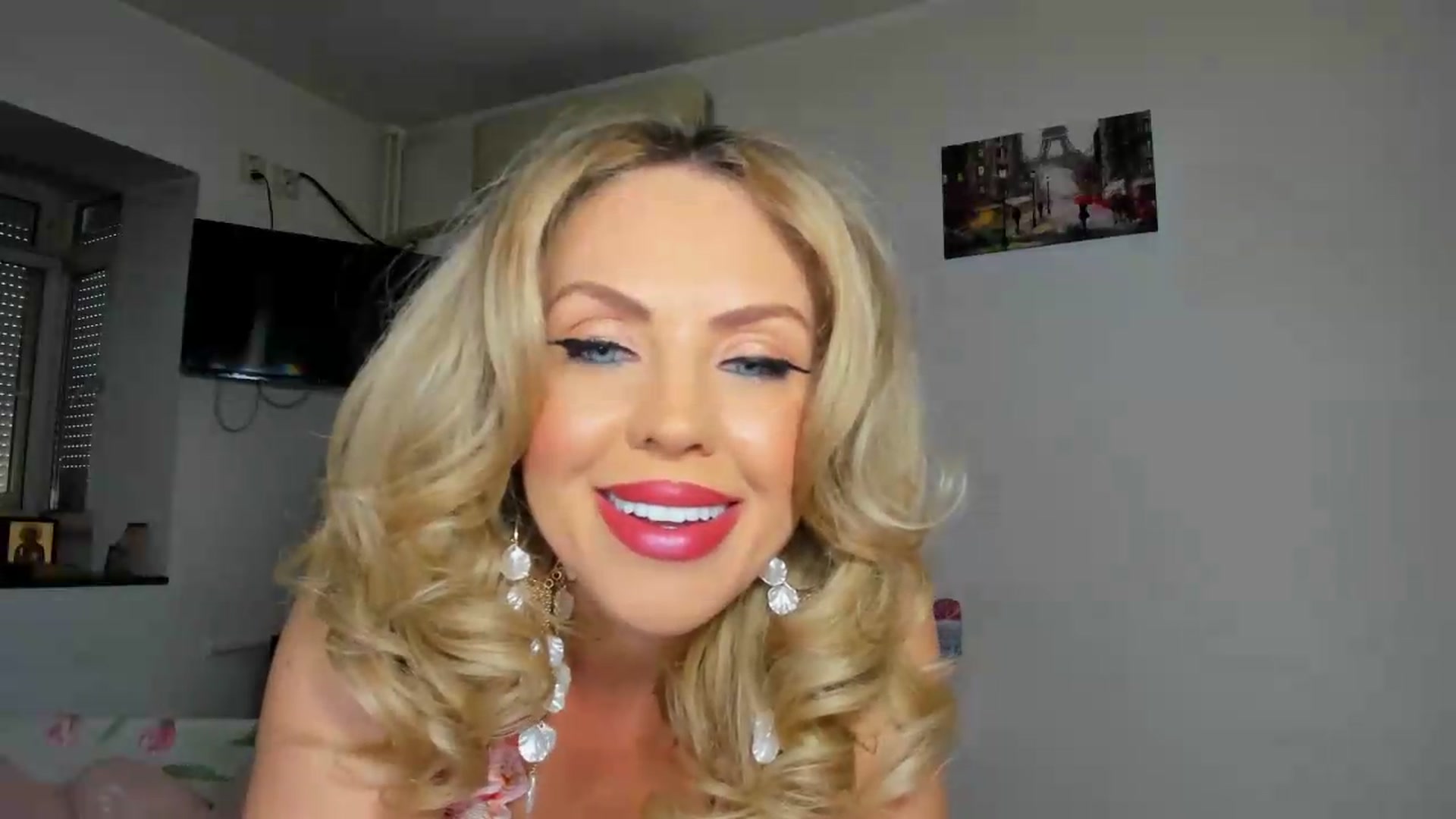 Gallery image thumbnail from MISS_JOY99's myfreecams stream on, 05/24/2026, 13:39 image 4 of 20