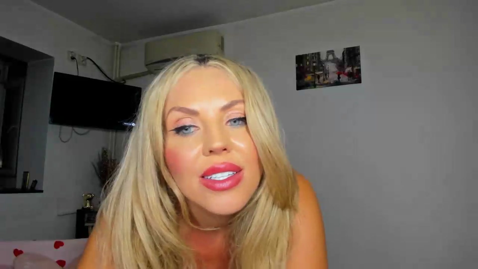 Gallery image thumbnail from MISS_JOY99's myfreecams stream on, 06/21/2026, 18:55 image 8 of 20