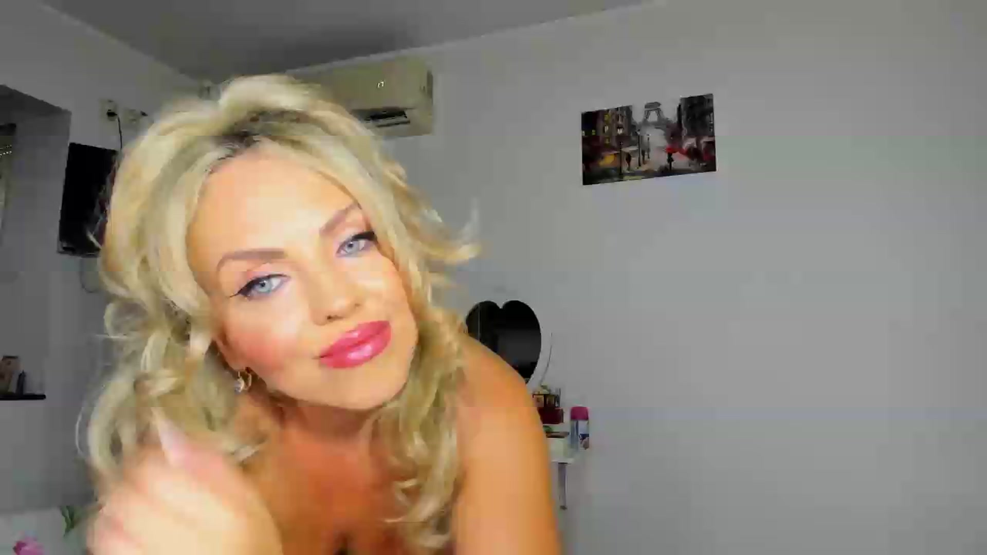Gallery image thumbnail from MISS_JOY99's myfreecams stream on, 06/27/2026, 16:27 image 1 of 20