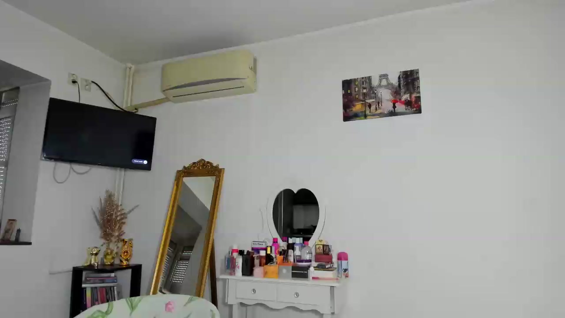 Gallery image thumbnail from MISS_JOY99's myfreecams stream on, 06/29/2026, 12:26 image 15 of 20