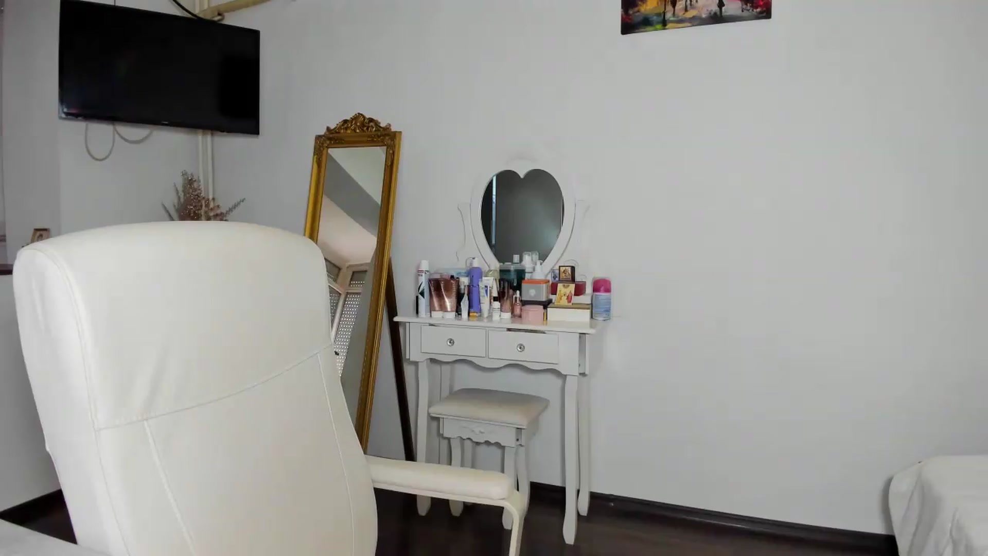 Gallery image thumbnail from MISS_JOY99's myfreecams stream on, 07/26/2026, 11:51 image 12 of 20