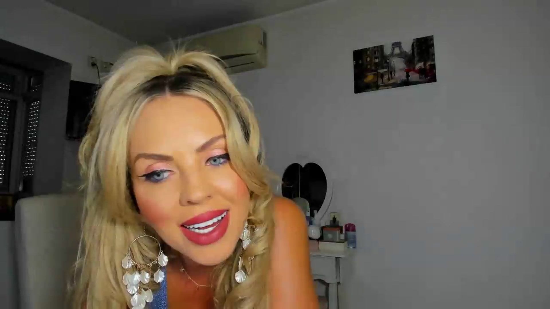 Gallery image thumbnail from MISS_JOY99's myfreecams stream on, 08/08/2026, 10:08 image 11 of 20