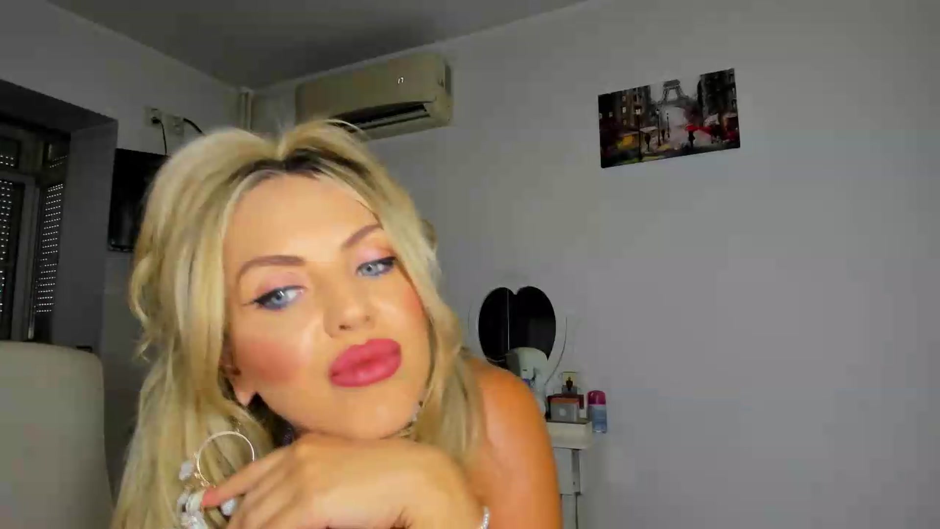 Gallery image thumbnail from MISS_JOY99's myfreecams stream on, 08/08/2026, 10:08 image 13 of 20