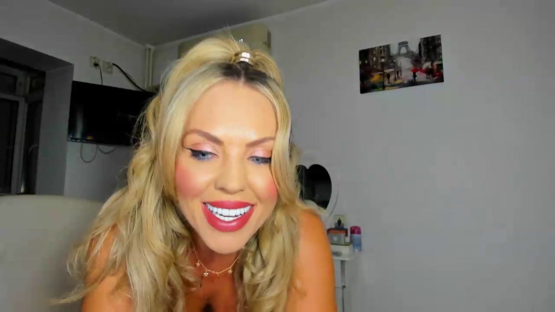 Gallery image thumbnail from MISS_JOY99's myfreecams stream on, 08/08/2026, 18:08 image 2 of 20