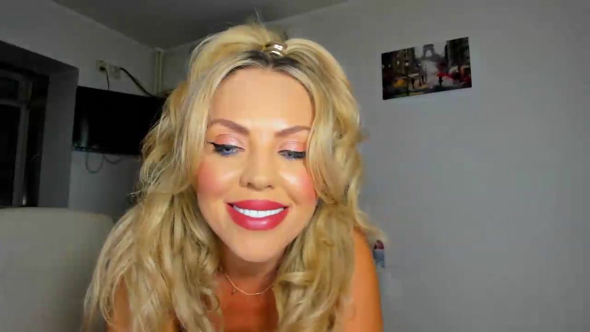 Gallery image thumbnail from MISS_JOY99's myfreecams stream on, 08/08/2026, 18:08 image 3 of 20