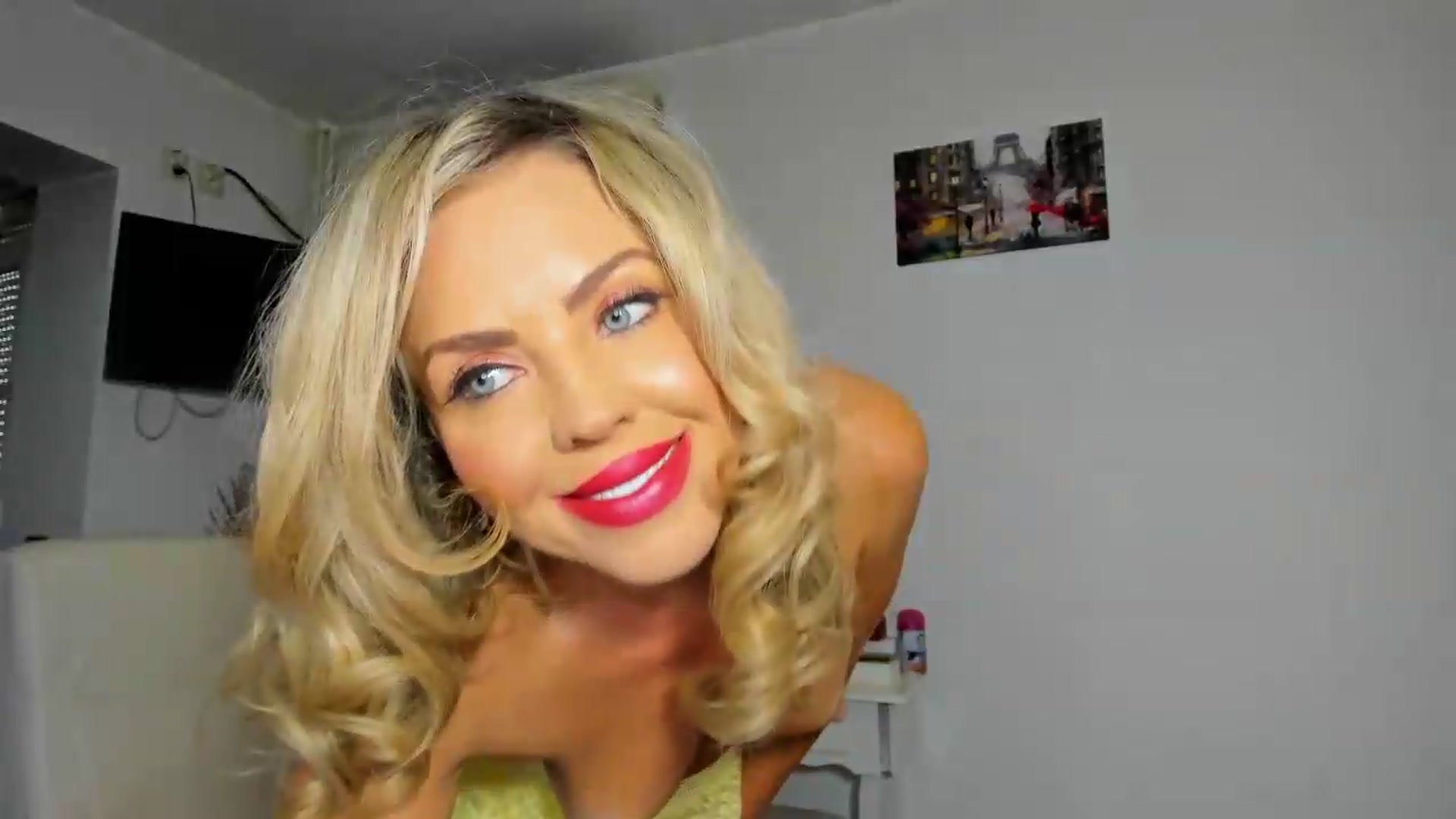 Gallery image thumbnail from MISS_JOY99's myfreecams stream on, 08/30/2026, 09:15 image 8 of 20