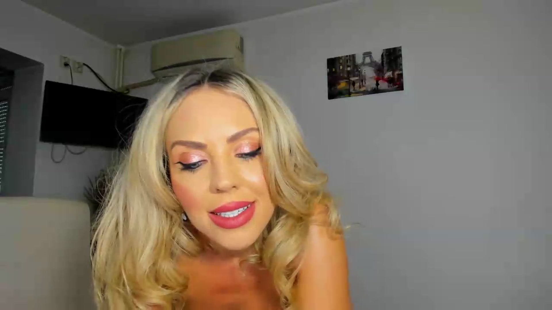Gallery image thumbnail from MISS_JOY99's myfreecams stream on, 09/03/2026, 06:59 image 5 of 20
