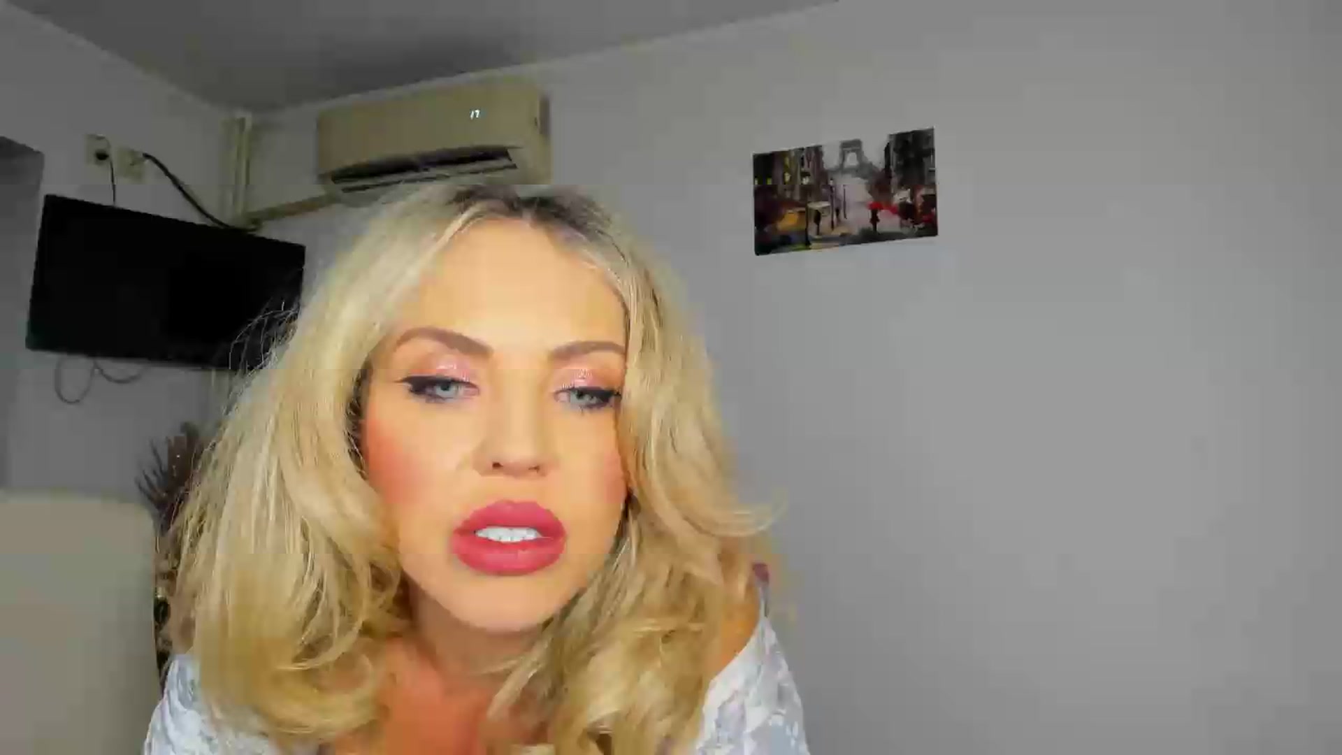Gallery image thumbnail from MISS_JOY99's myfreecams stream on, 09/04/2026, 07:16 image 11 of 20