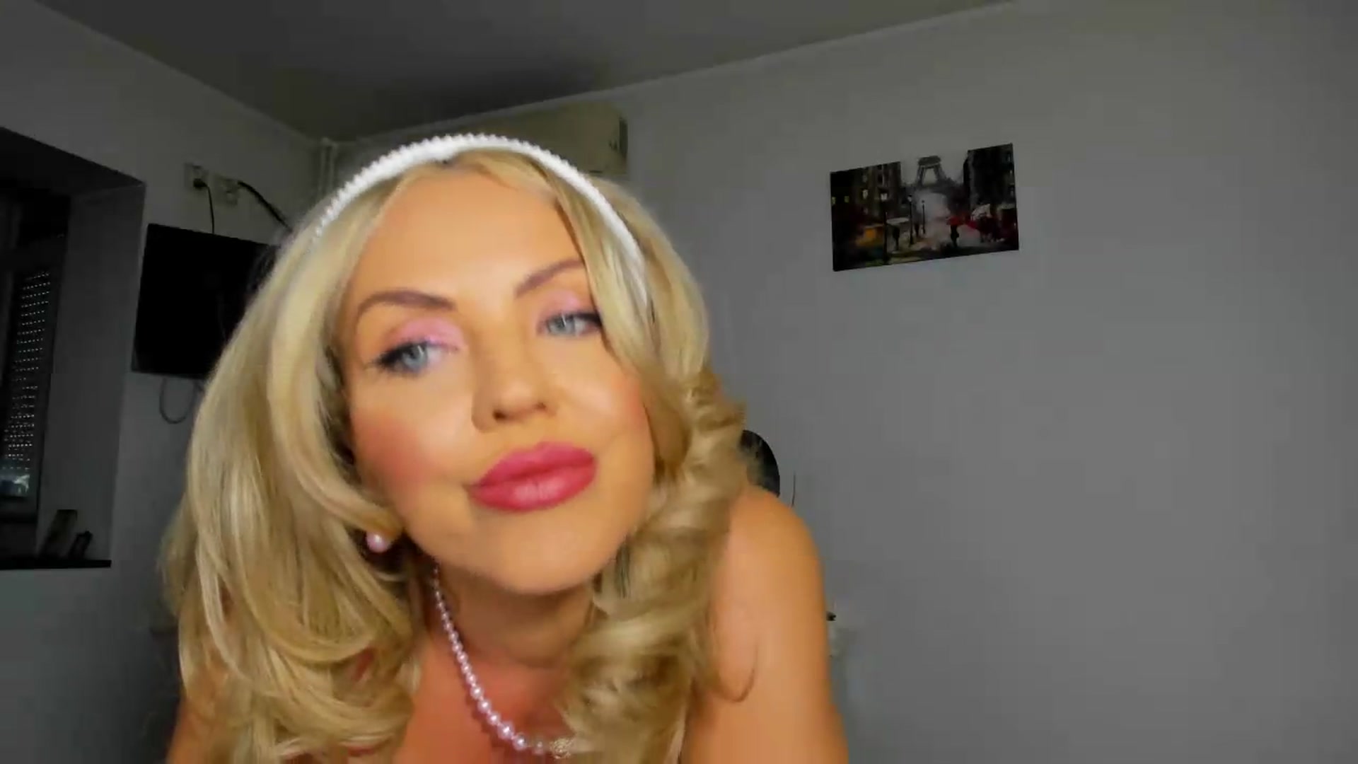 Gallery image thumbnail from MISS_JOY99's myfreecams stream on, 09/20/2026, 05:12 image 8 of 20