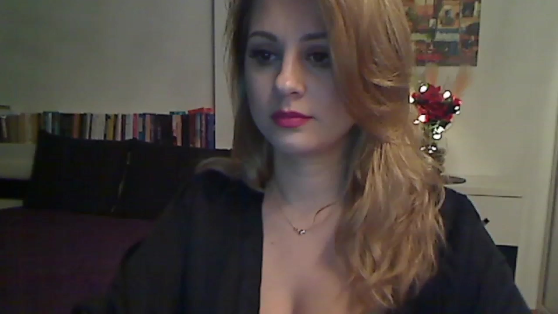 Gallery image thumbnail from MISS__S's myfreecams stream on, 11/25/2022, 01:41 image 15 of 20