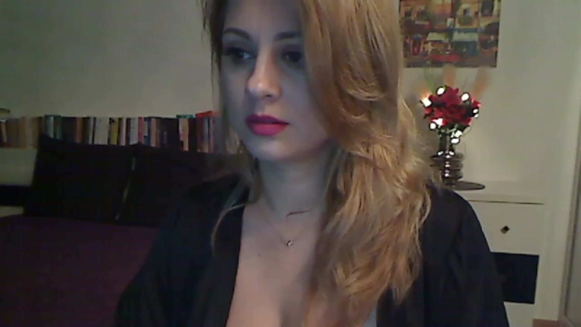 Gallery image thumbnail from MISS__S's myfreecams stream on, 11/25/2022, 01:41 image 19 of 20