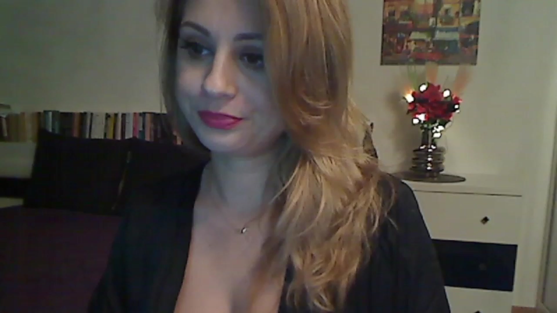 Gallery image thumbnail from MISS__S's myfreecams stream on, 11/25/2022, 02:16 image 11 of 20