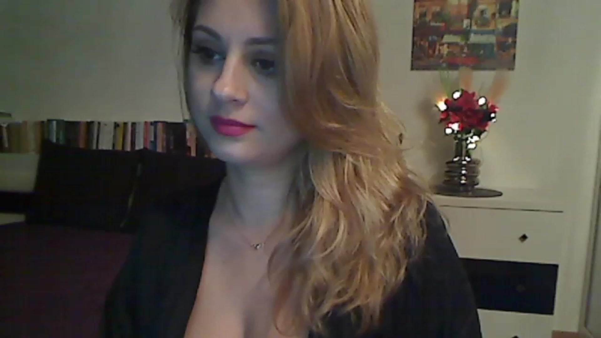 Gallery image thumbnail from MISS__S's myfreecams stream on, 11/25/2022, 02:16 image 7 of 20
