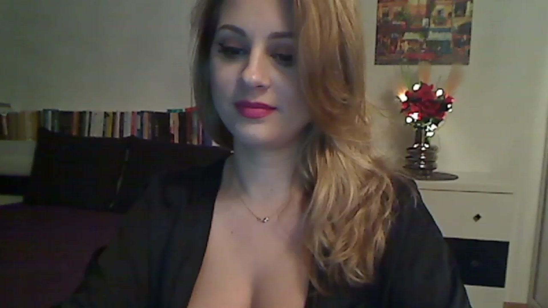 Gallery image thumbnail from MISS__S's myfreecams stream on, 11/25/2022, 02:16 image 8 of 20