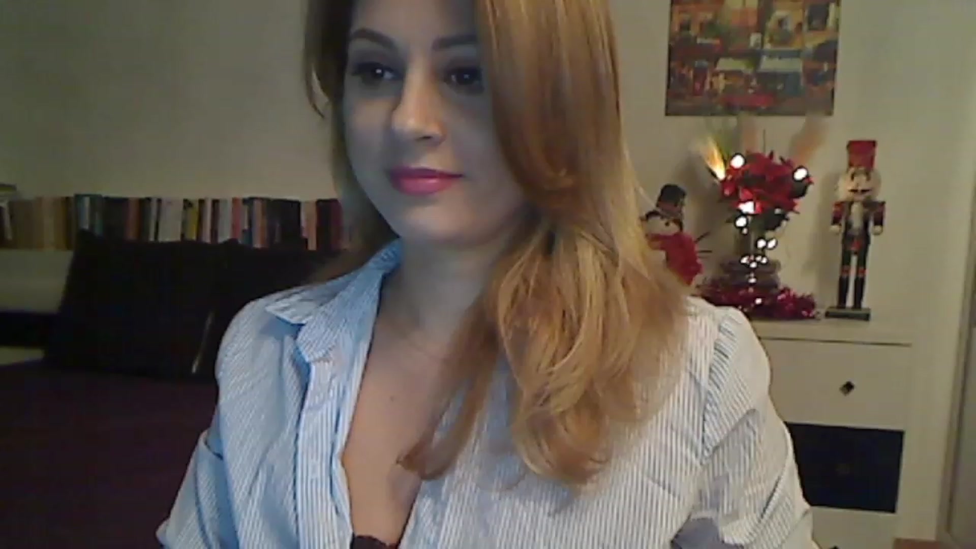 Gallery image thumbnail from MISS__S's myfreecams stream on, 12/07/2022, 24:29 image 4 of 20