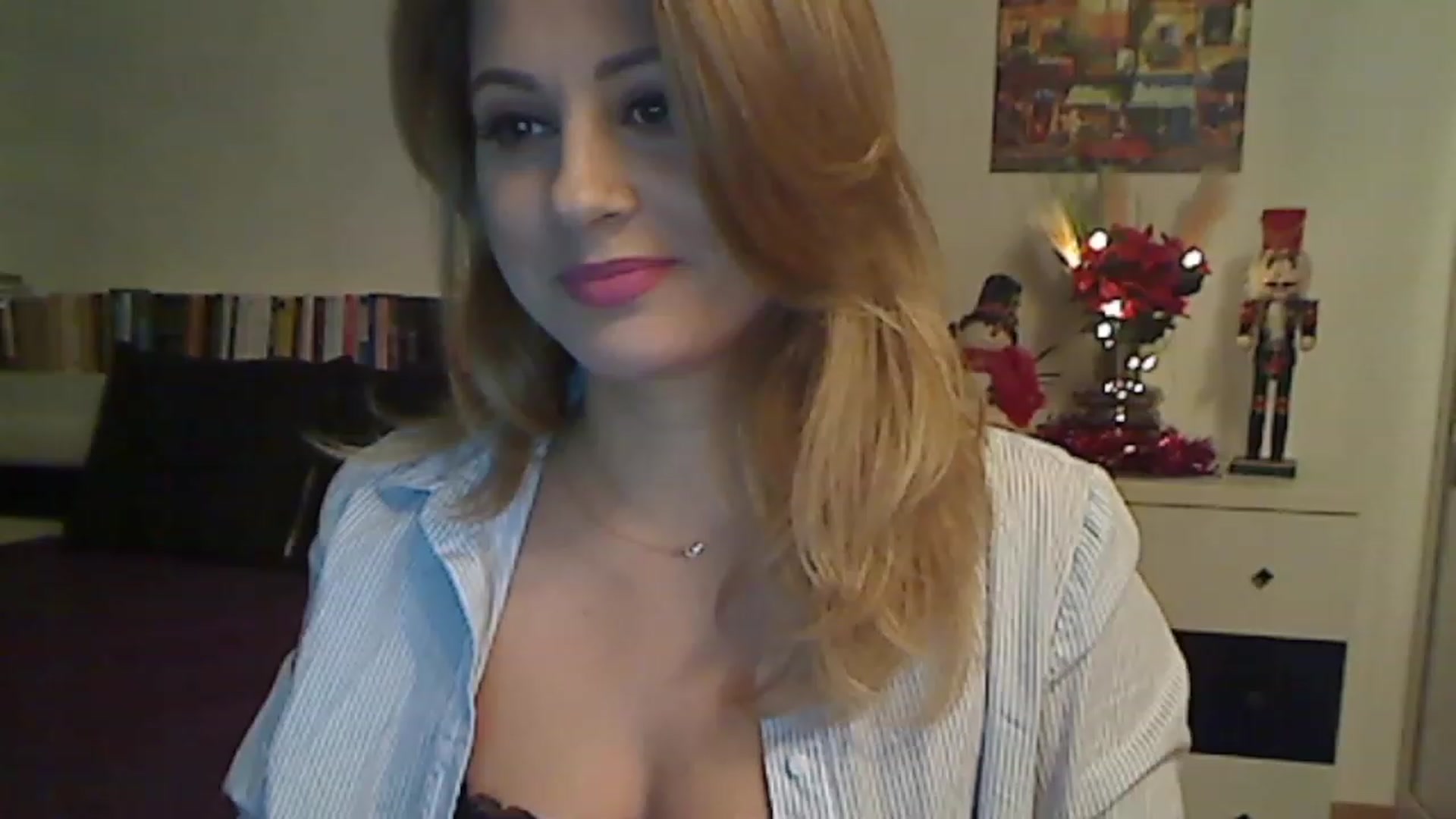 Gallery image thumbnail from MISS__S's myfreecams stream on, 12/07/2022, 24:29 image 20 of 20