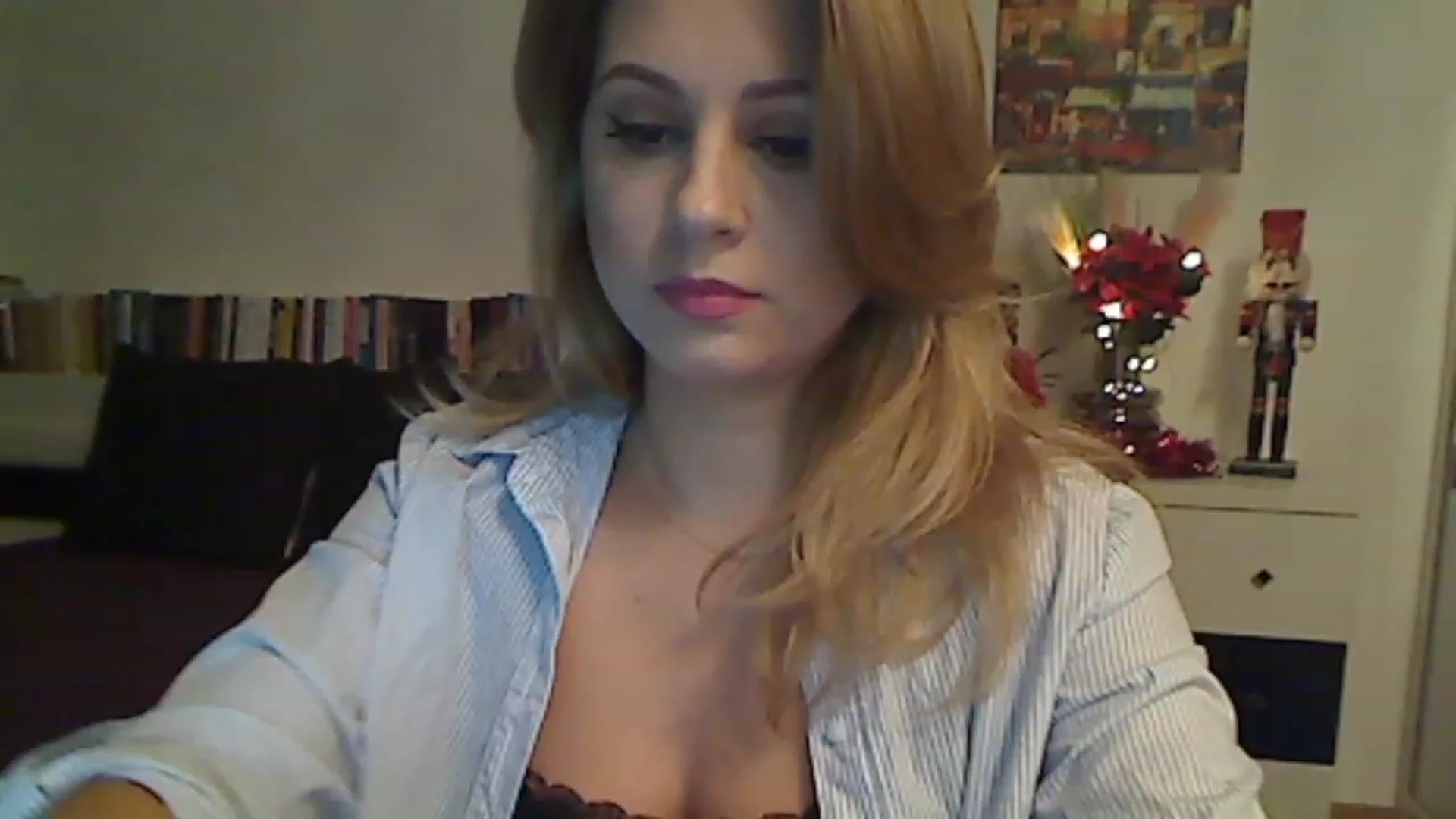 Gallery image thumbnail from MISS__S's myfreecams stream on, 12/07/2022, 24:29 image 19 of 20