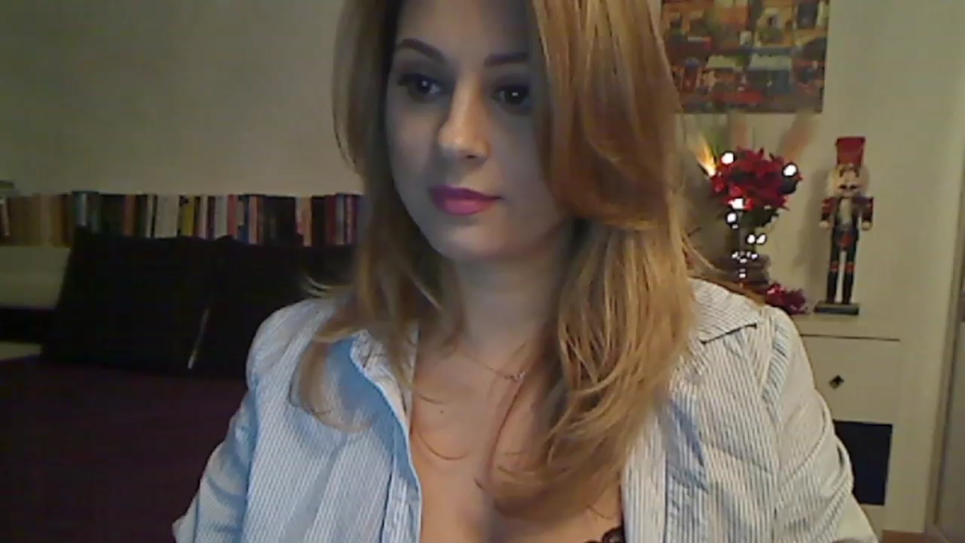 Gallery image thumbnail from MISS__S's myfreecams stream on, 12/07/2022, 01:47 image 11 of 20