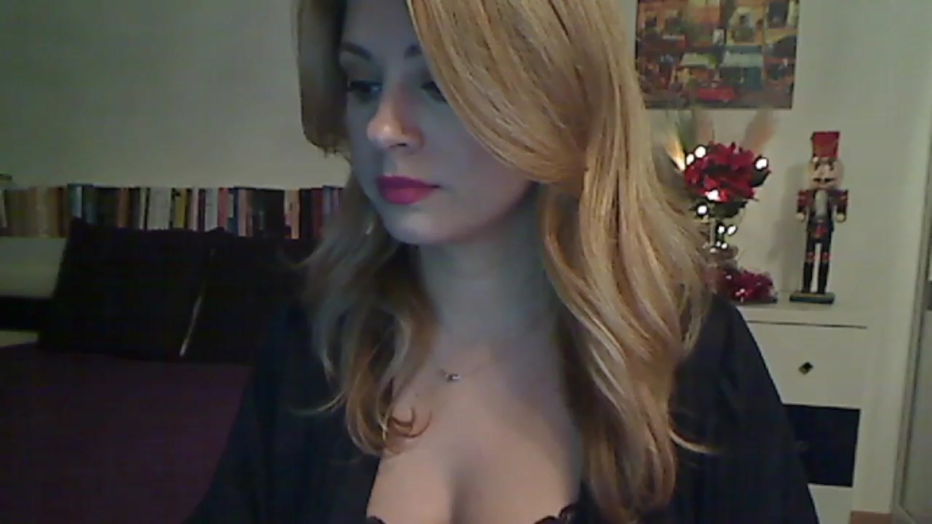 Gallery image thumbnail from MISS__S's myfreecams stream on, 12/12/2022, 24:57 image 11 of 20