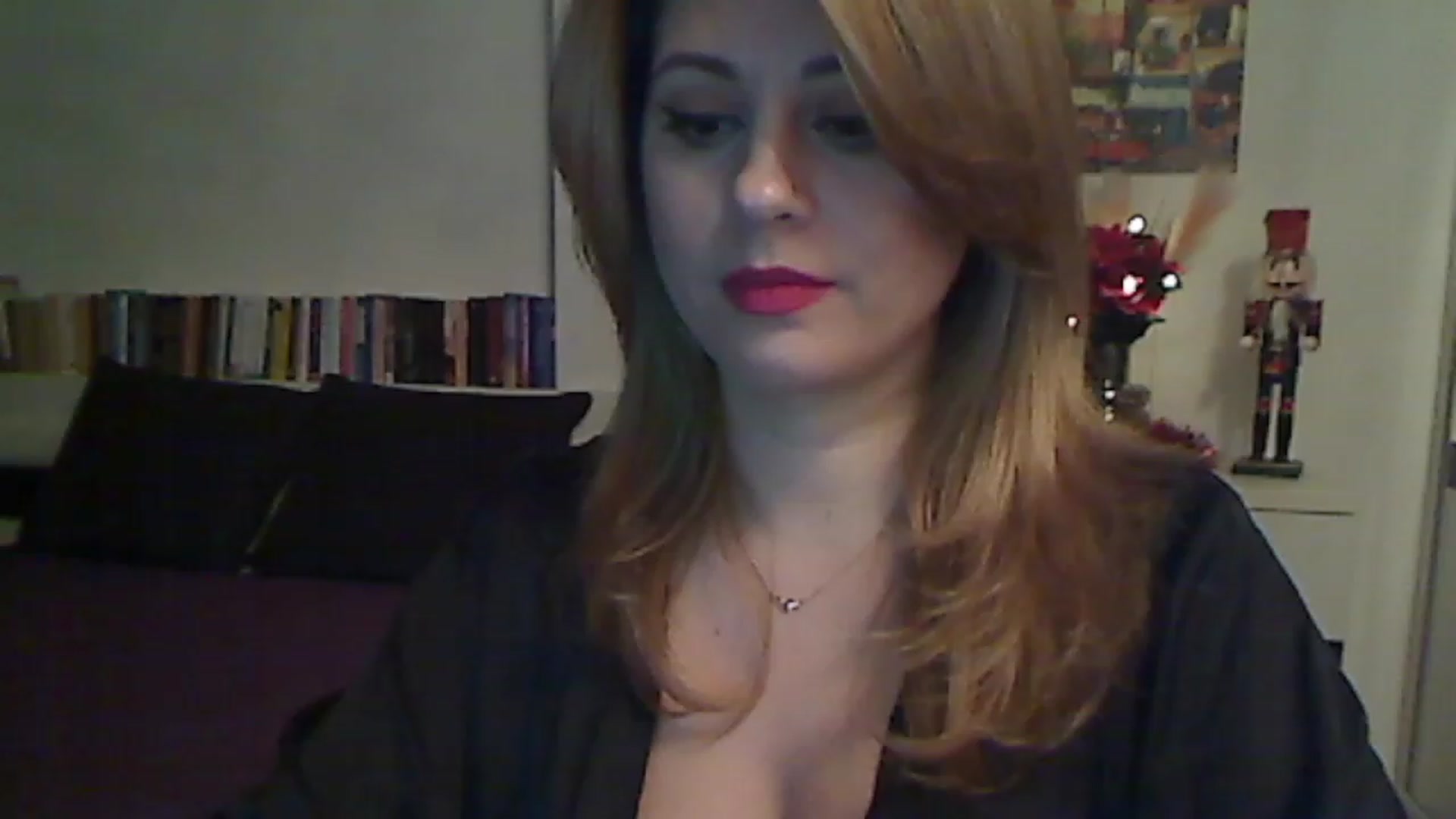 Gallery image thumbnail from MISS__S's myfreecams stream on, 12/23/2022, 02:18 image 16 of 20