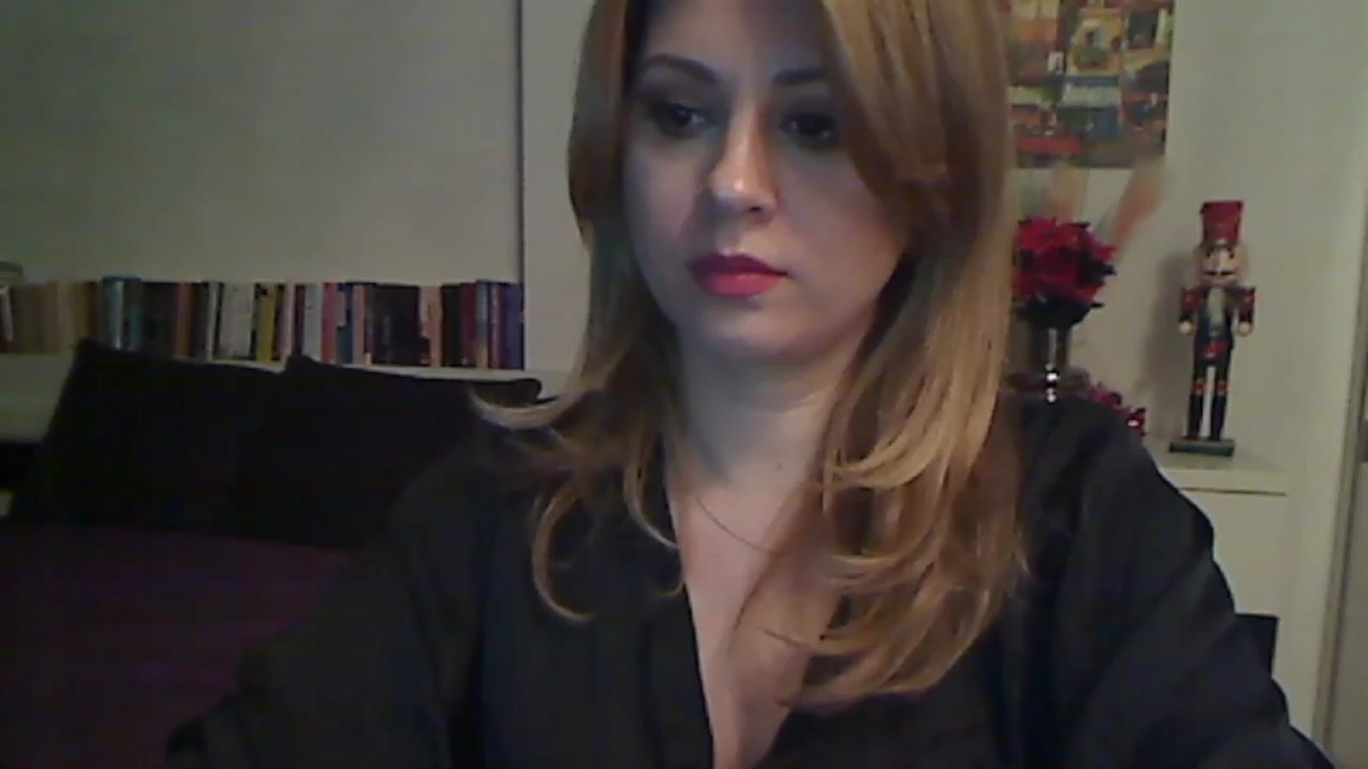 Gallery image thumbnail from MISS__S's myfreecams stream on, 12/29/2022, 24:00 image 12 of 20