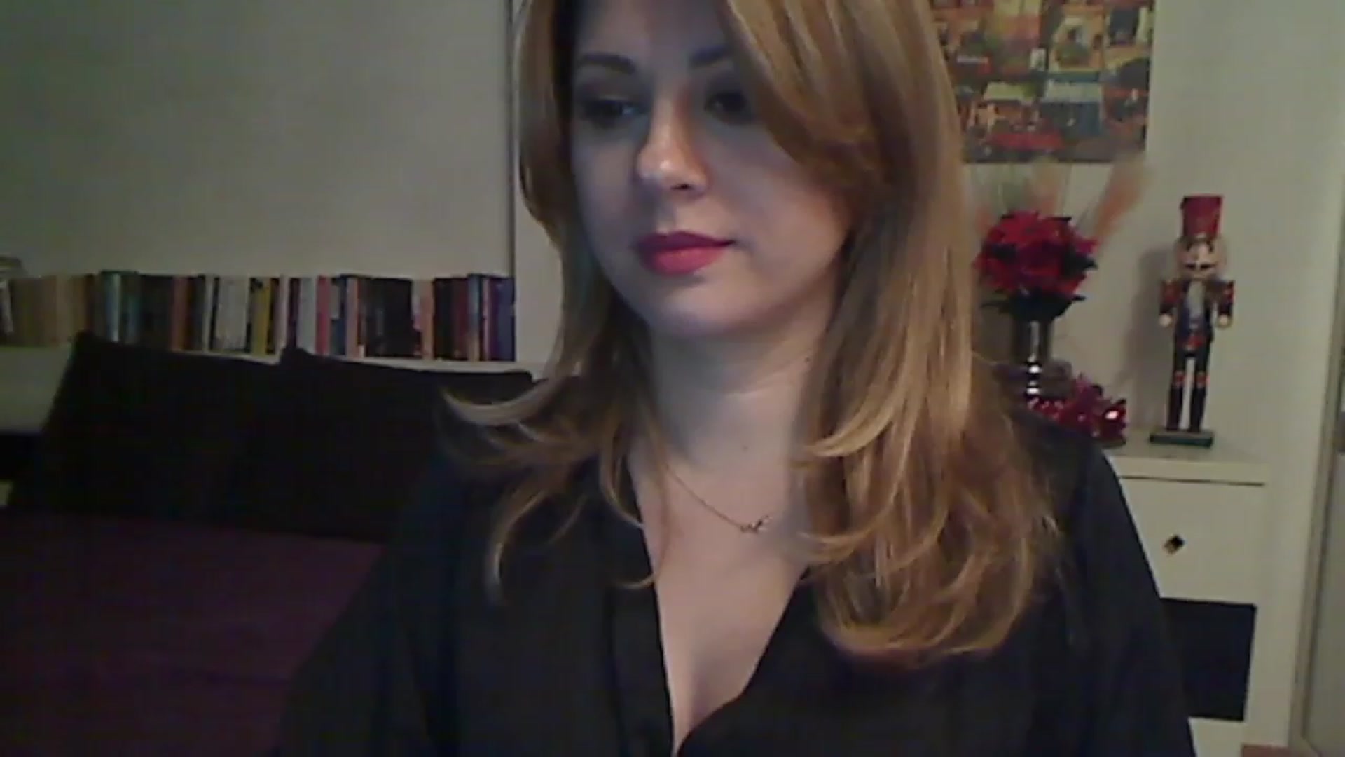 Gallery image thumbnail from MISS__S's myfreecams stream on, 12/29/2022, 24:00 image 7 of 20