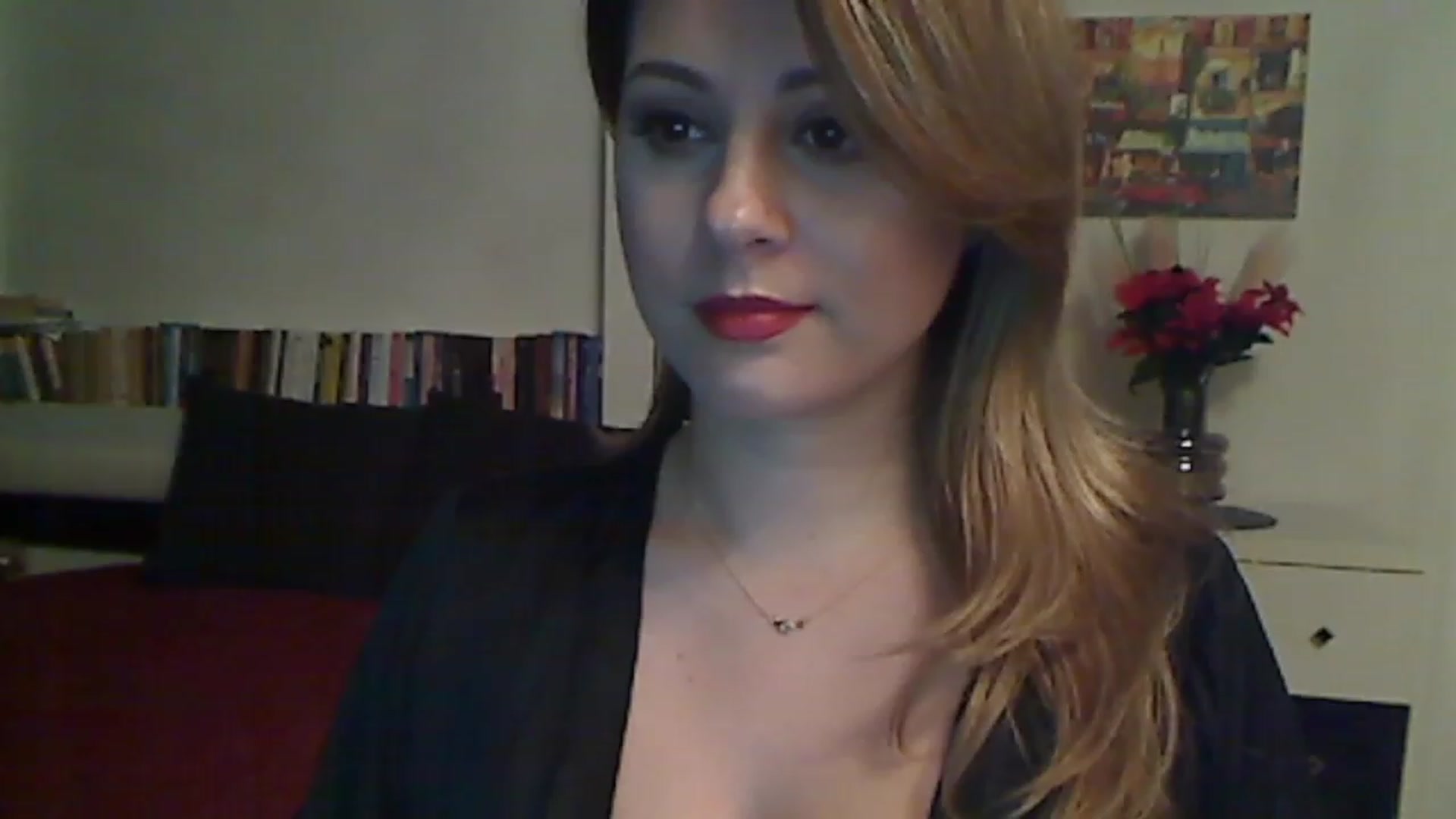 Gallery image thumbnail from MISS__S's myfreecams stream on, 02/17/2023, 01:19 image 13 of 20