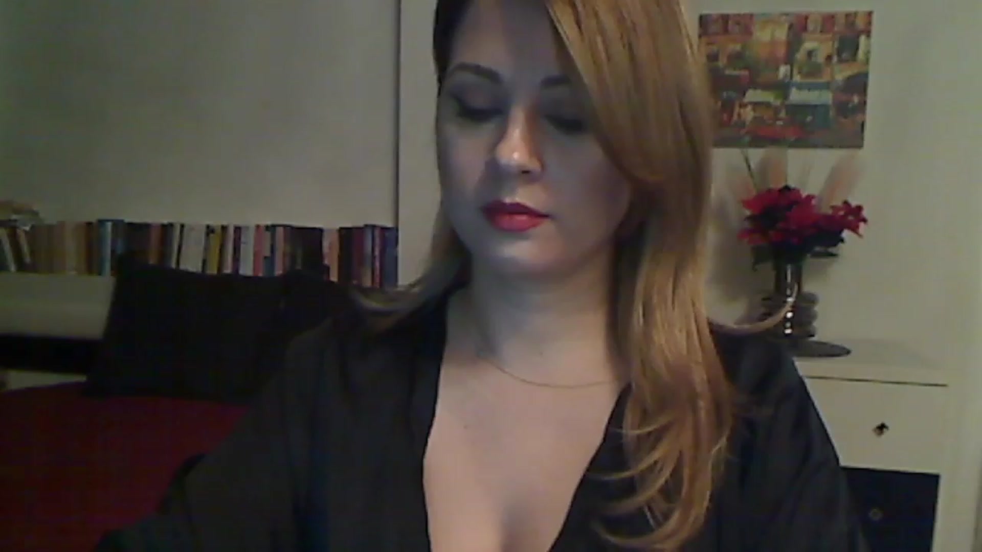 Gallery image thumbnail from MISS__S's myfreecams stream on, 02/19/2023, 01:24 image 9 of 20
