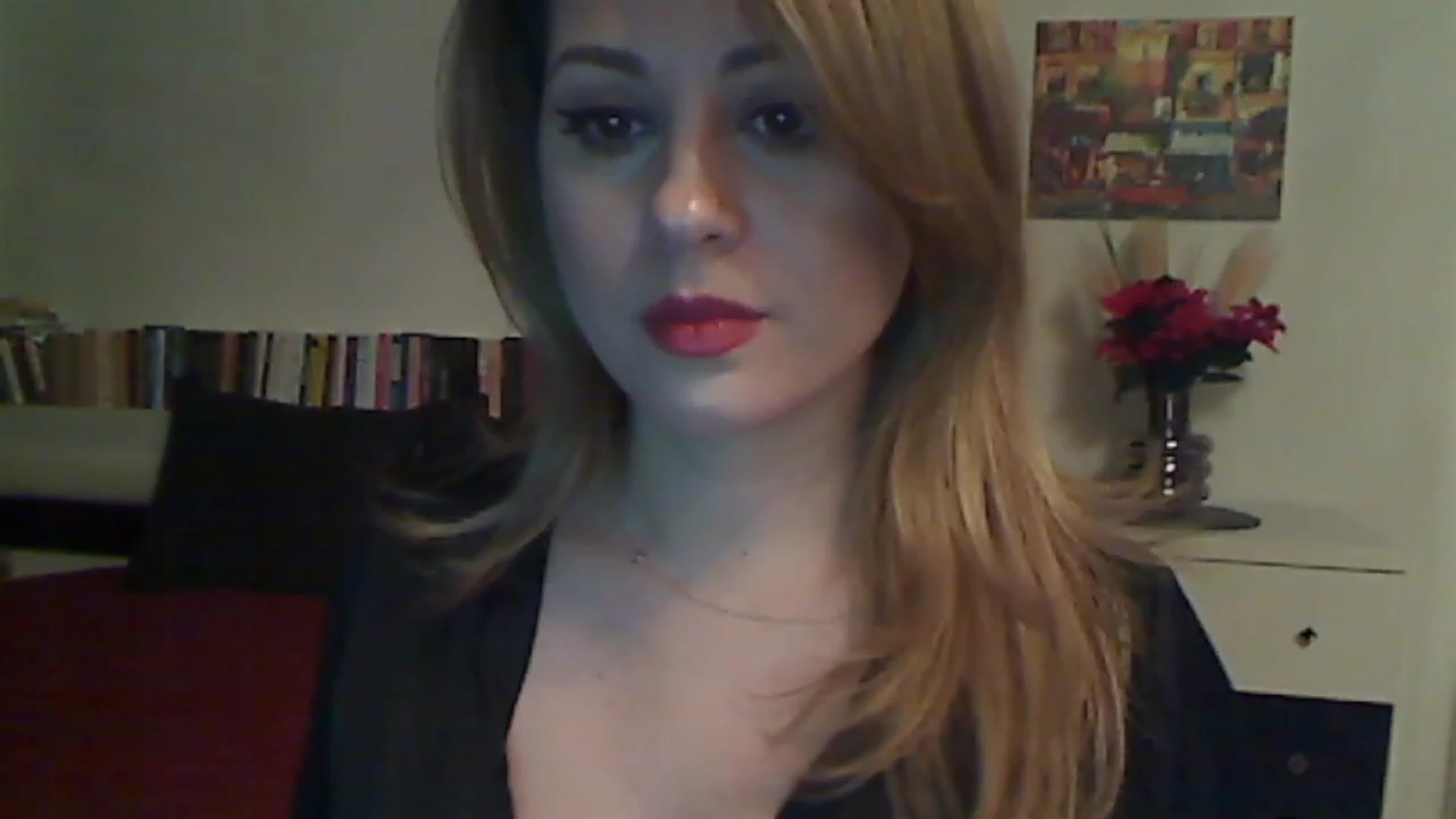 Gallery image thumbnail from MISS__S's myfreecams stream on, 02/19/2023, 01:24 image 7 of 20