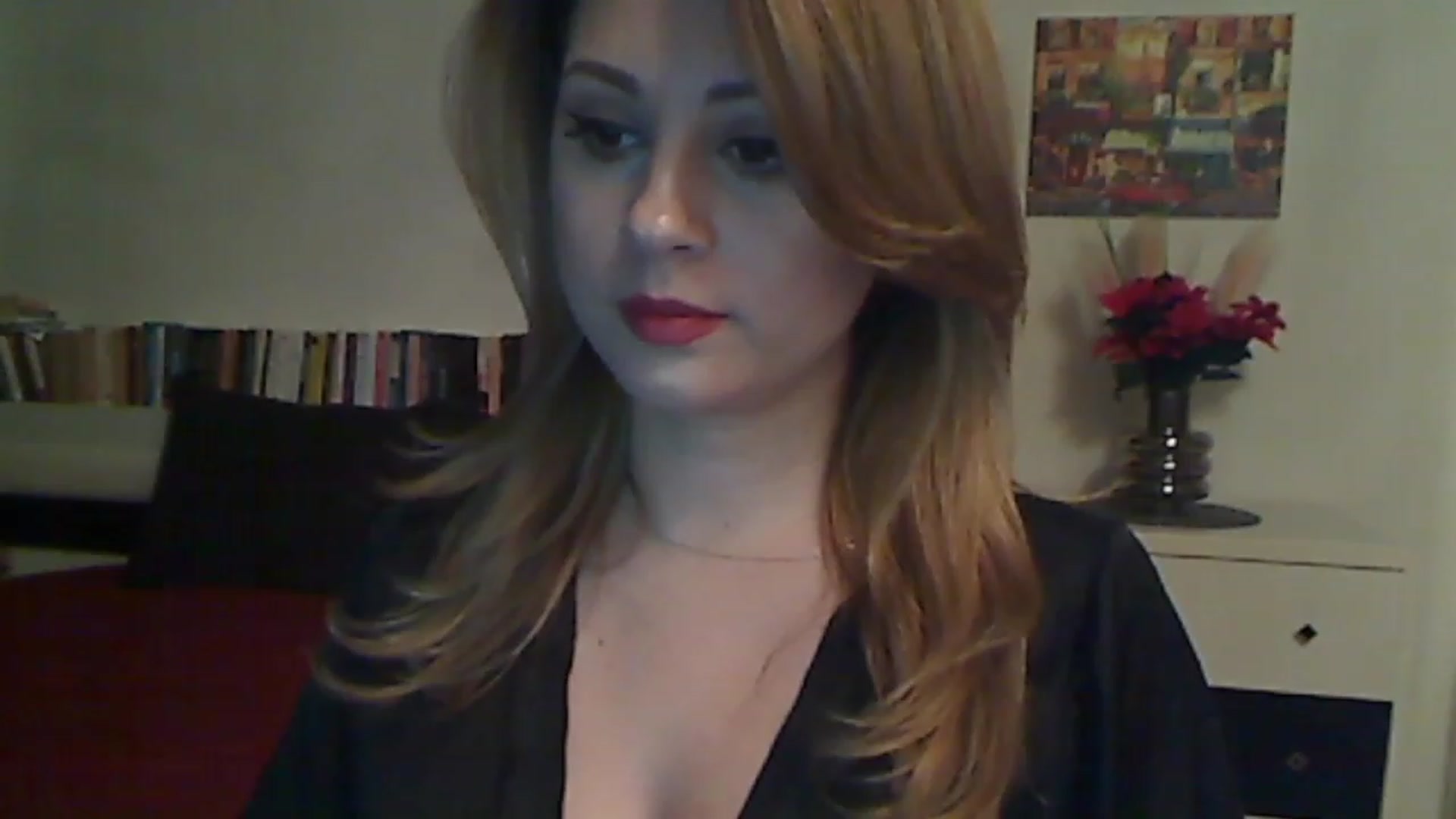 Gallery image thumbnail from MISS__S's myfreecams stream on, 02/19/2023, 01:24 image 15 of 20