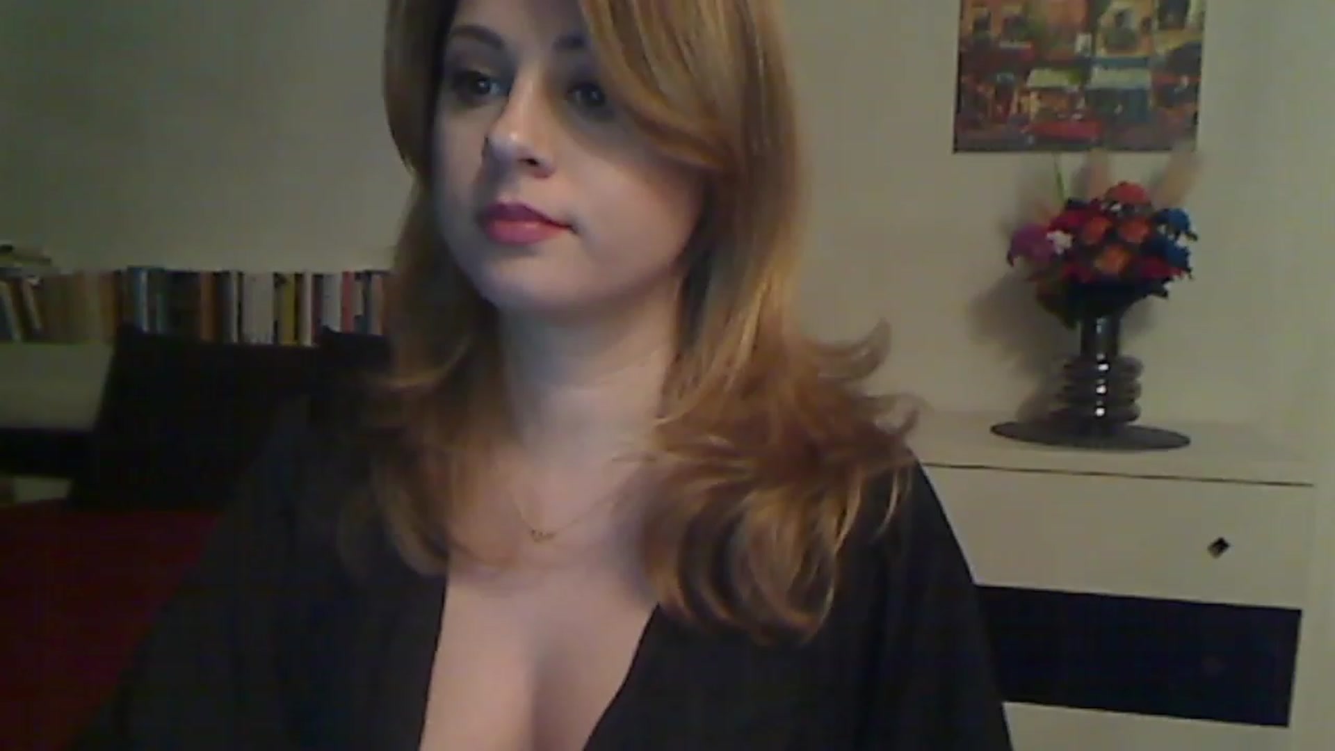 Gallery image thumbnail from MISS__S's myfreecams stream on, 03/16/2023, 16:01 image 10 of 20