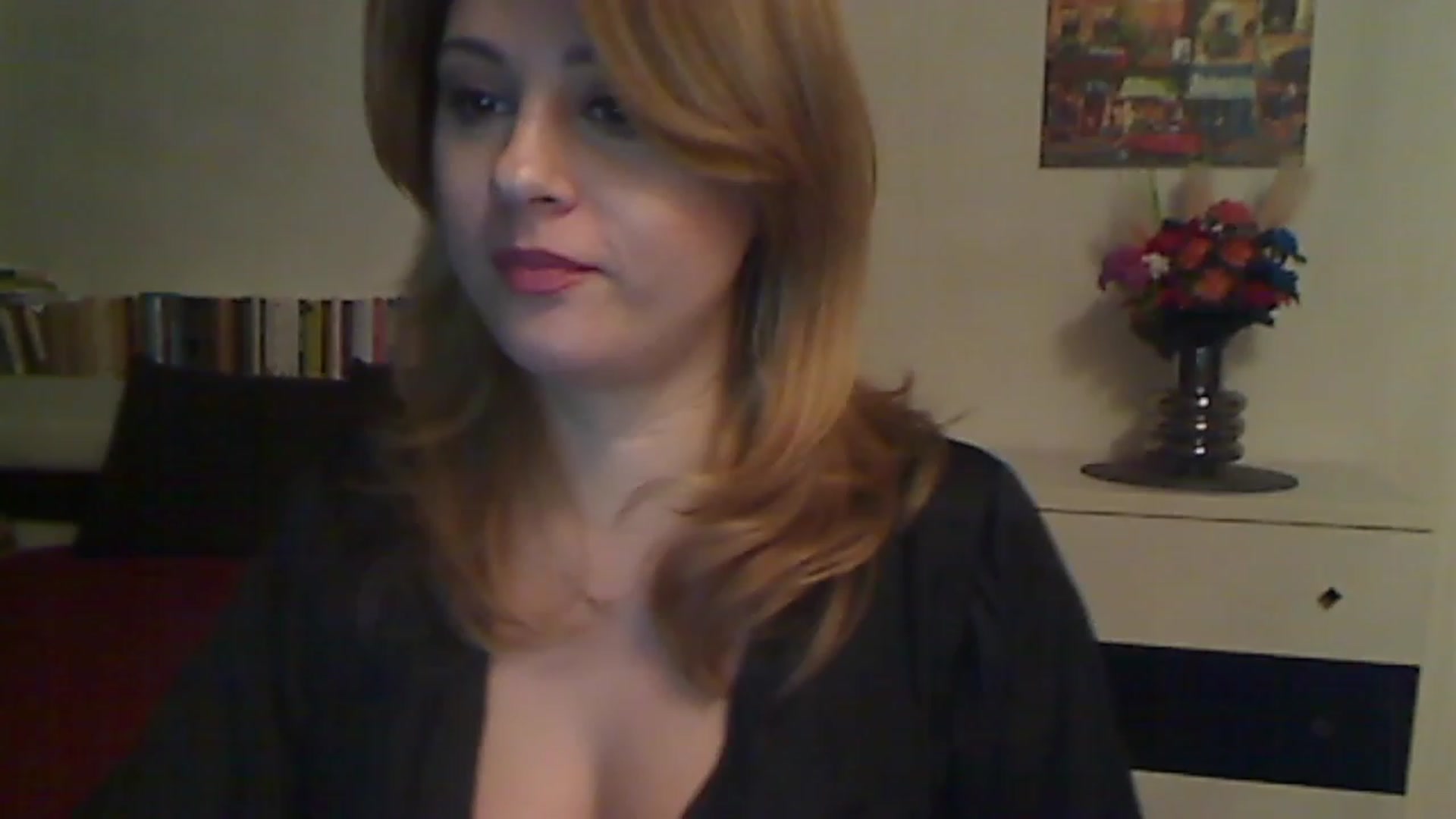 Gallery image thumbnail from MISS__S's myfreecams stream on, 03/16/2023, 16:01 image 2 of 20