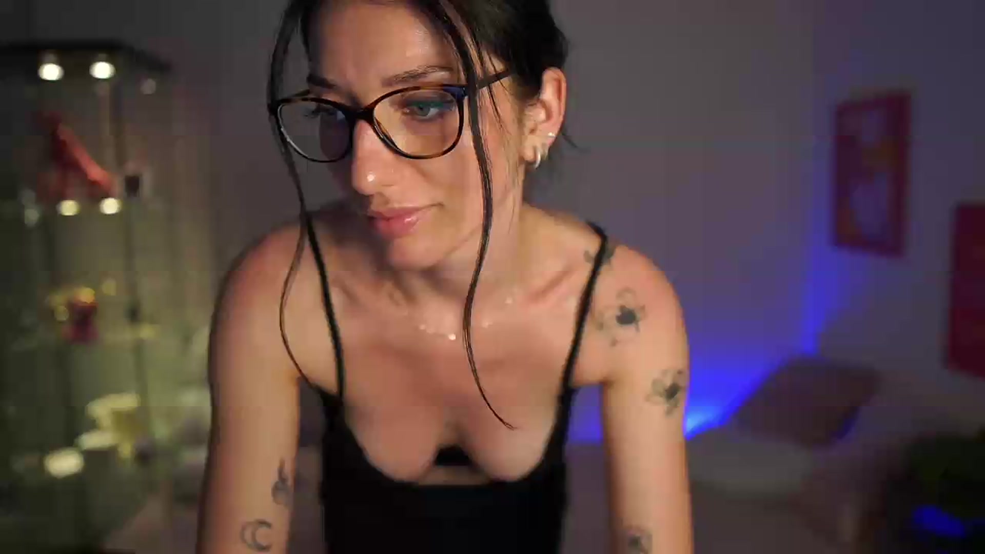 Gallery image thumbnail from MPaloma's myfreecams stream on, 07/20/2026, 23:15 image 1 of 20