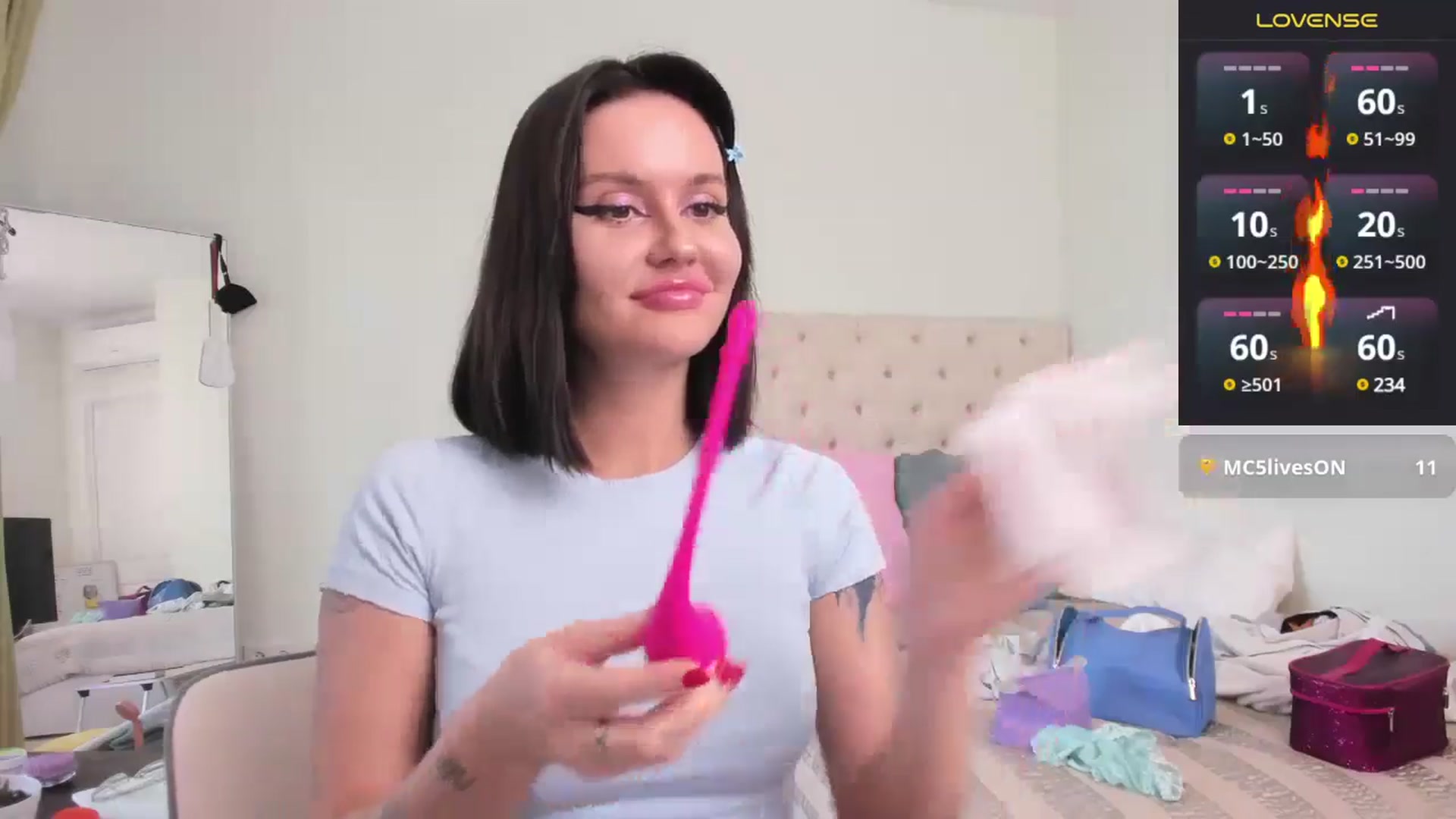 Gallery image thumbnail from MS_BLAZY's myfreecams stream on, 10/22/2024, 10:06 image 18 of 20