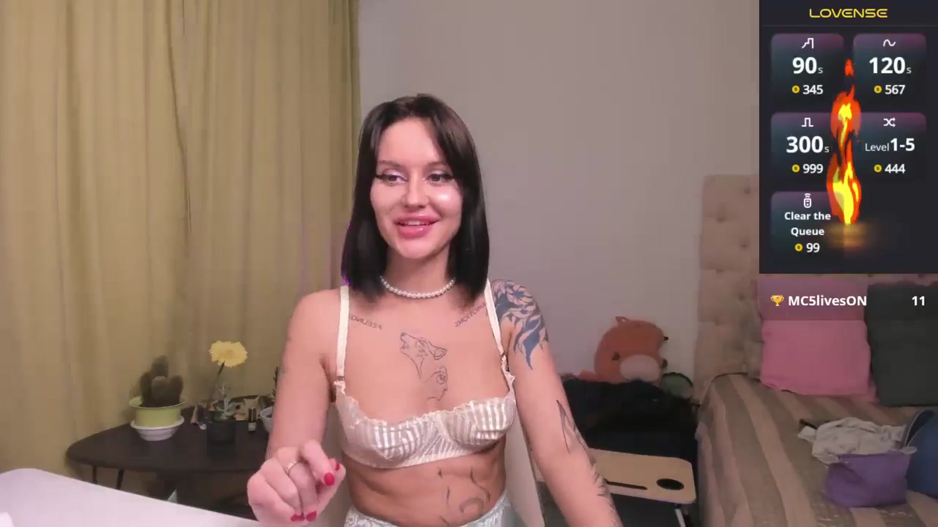 Gallery image thumbnail from MS_BLAZY's myfreecams stream on, 10/22/2024, 10:06 image 2 of 20