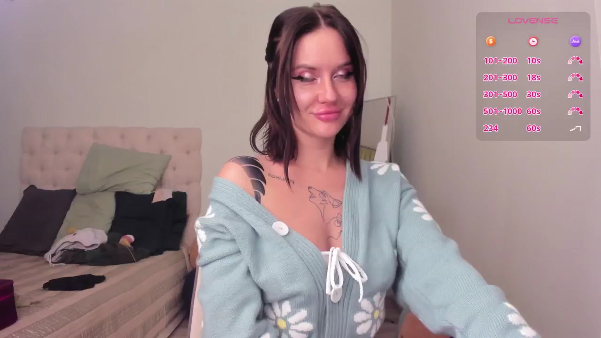 Gallery image thumbnail from MS_BLAZY's myfreecams stream on, 12/02/2024, 13:14 image 15 of 20