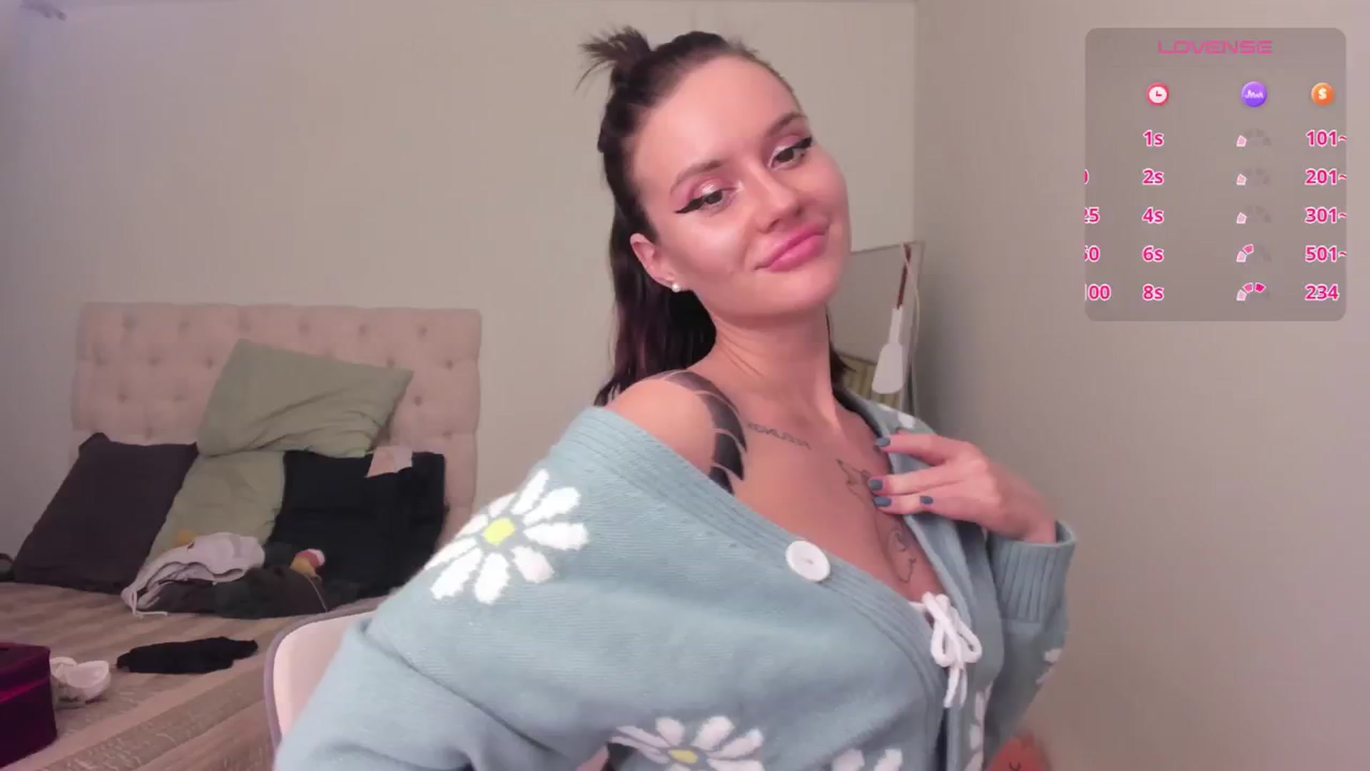 Gallery image thumbnail from MS_BLAZY's myfreecams stream on, 12/02/2024, 15:19 image 12 of 20