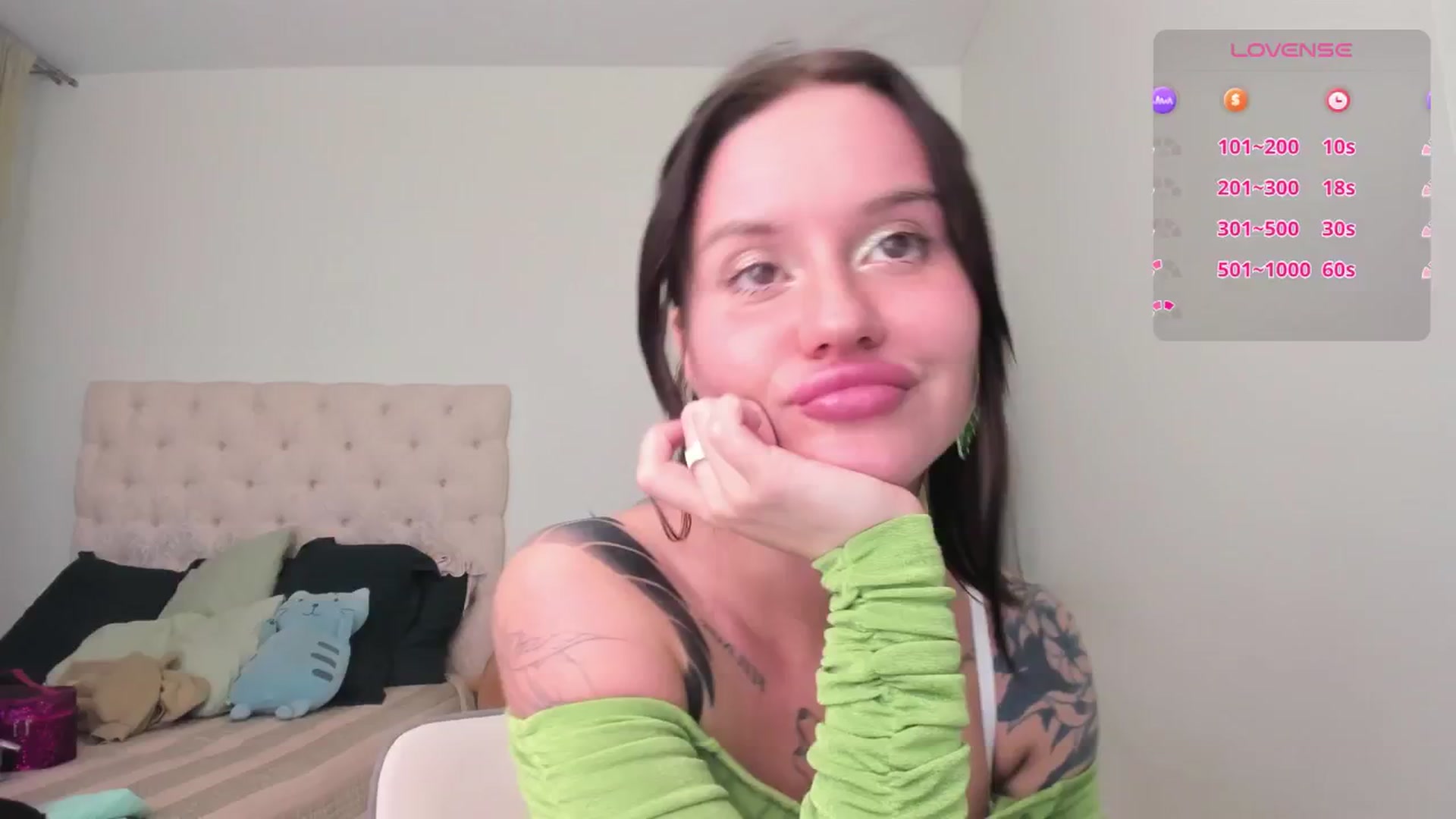 Gallery image thumbnail from MS_BLAZY's myfreecams stream on, 12/04/2024, 15:59 image 6 of 20