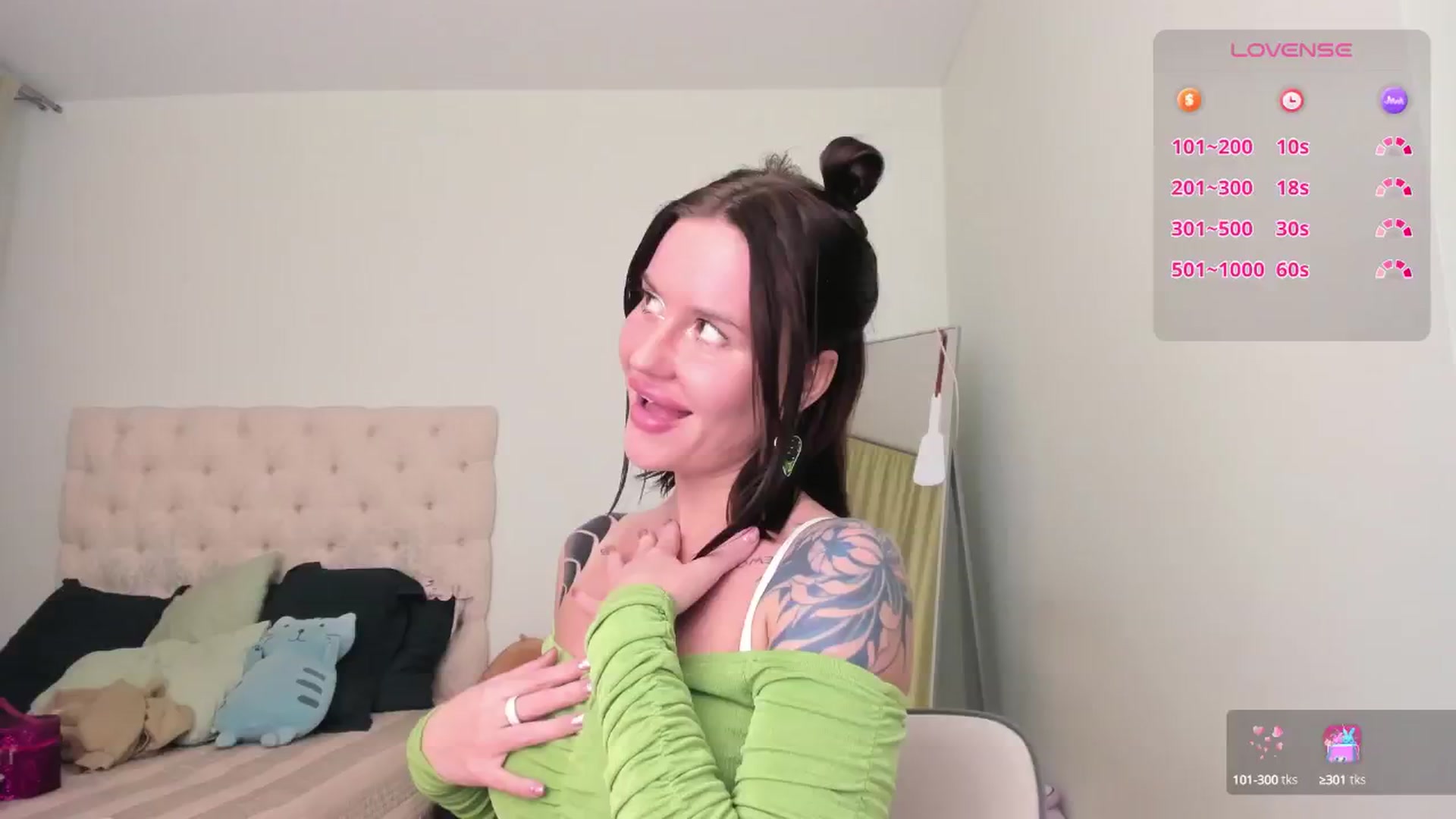 Gallery image thumbnail from MS_BLAZY's myfreecams stream on, 12/04/2024, 15:59 image 10 of 20