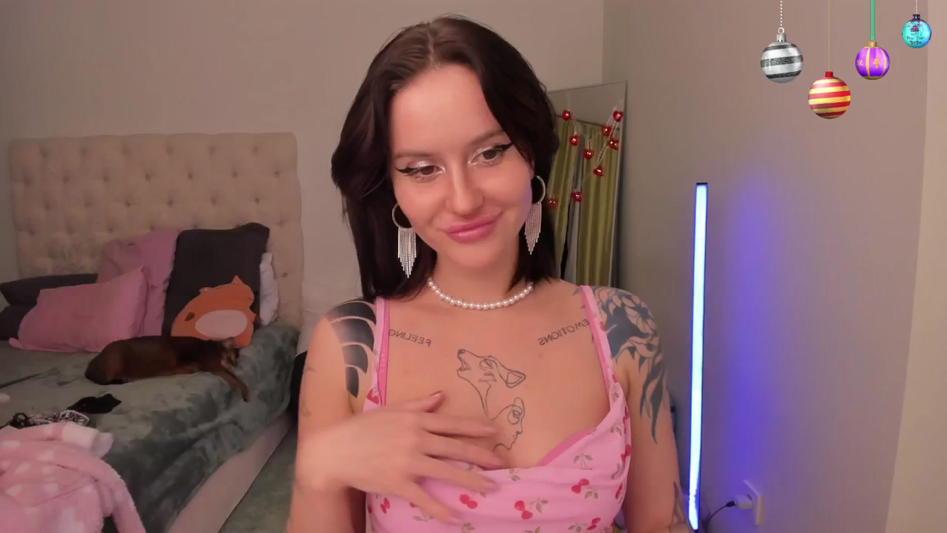 Gallery image thumbnail from MS_BLAZY's myfreecams stream on, 12/16/2024, 14:53 image 15 of 20