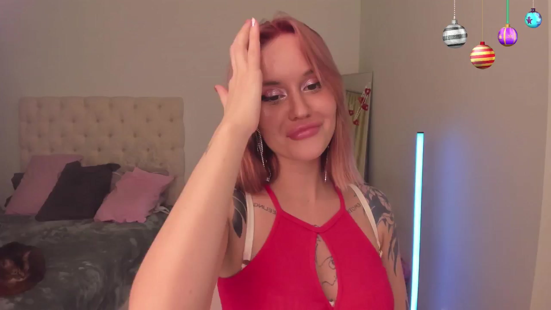 Gallery image thumbnail from MS_BLAZY's myfreecams stream on, 12/19/2024, 12:48 image 8 of 20