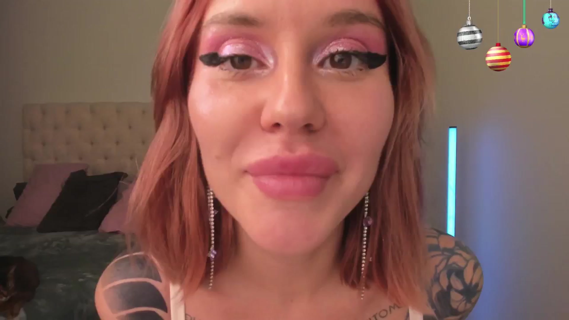 Gallery image thumbnail from MS_BLAZY's myfreecams stream on, 12/19/2024, 12:48 image 19 of 20