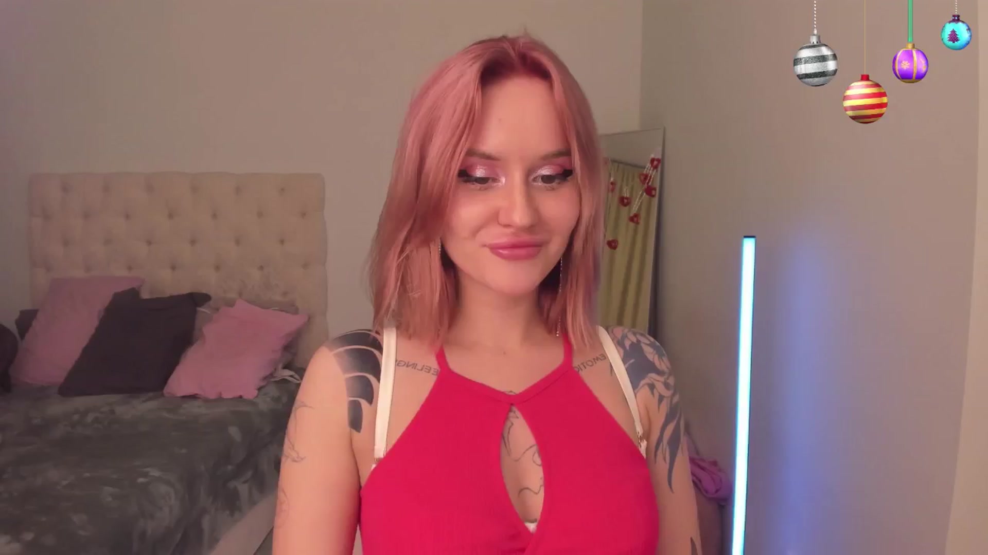 Gallery image thumbnail from MS_BLAZY's myfreecams stream on, 12/19/2024, 12:48 image 2 of 20